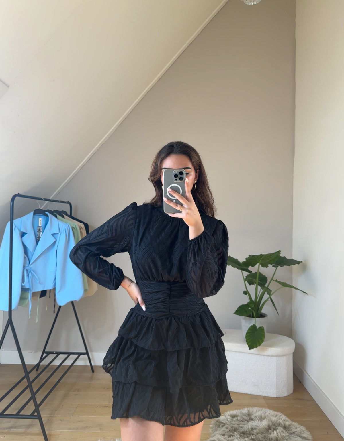 MINI JURK ZWART